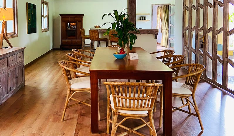 Sailing Club Resort Mui Ne - Four Bedroom Villa Family Dining Table